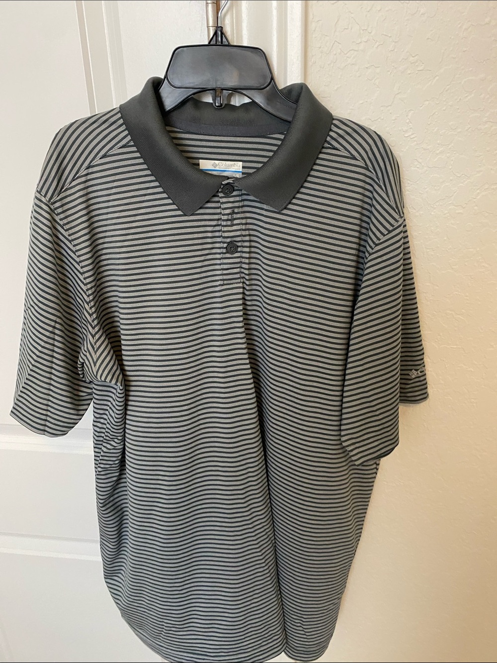 Columbia Men's Black & Gray Striped Polo